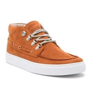 Blackstone 4 Eyelet Lace-Up Chukka Leather Sneaker